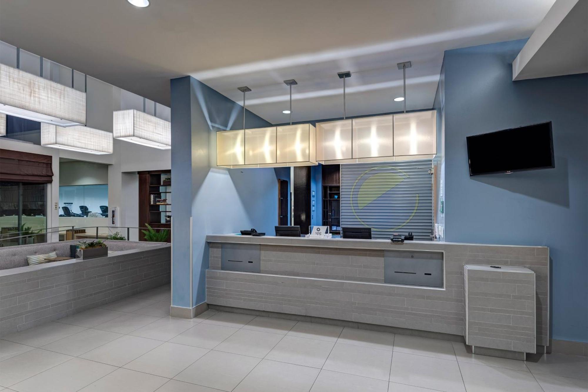 Element Houston Vintage Park Hotel 3*